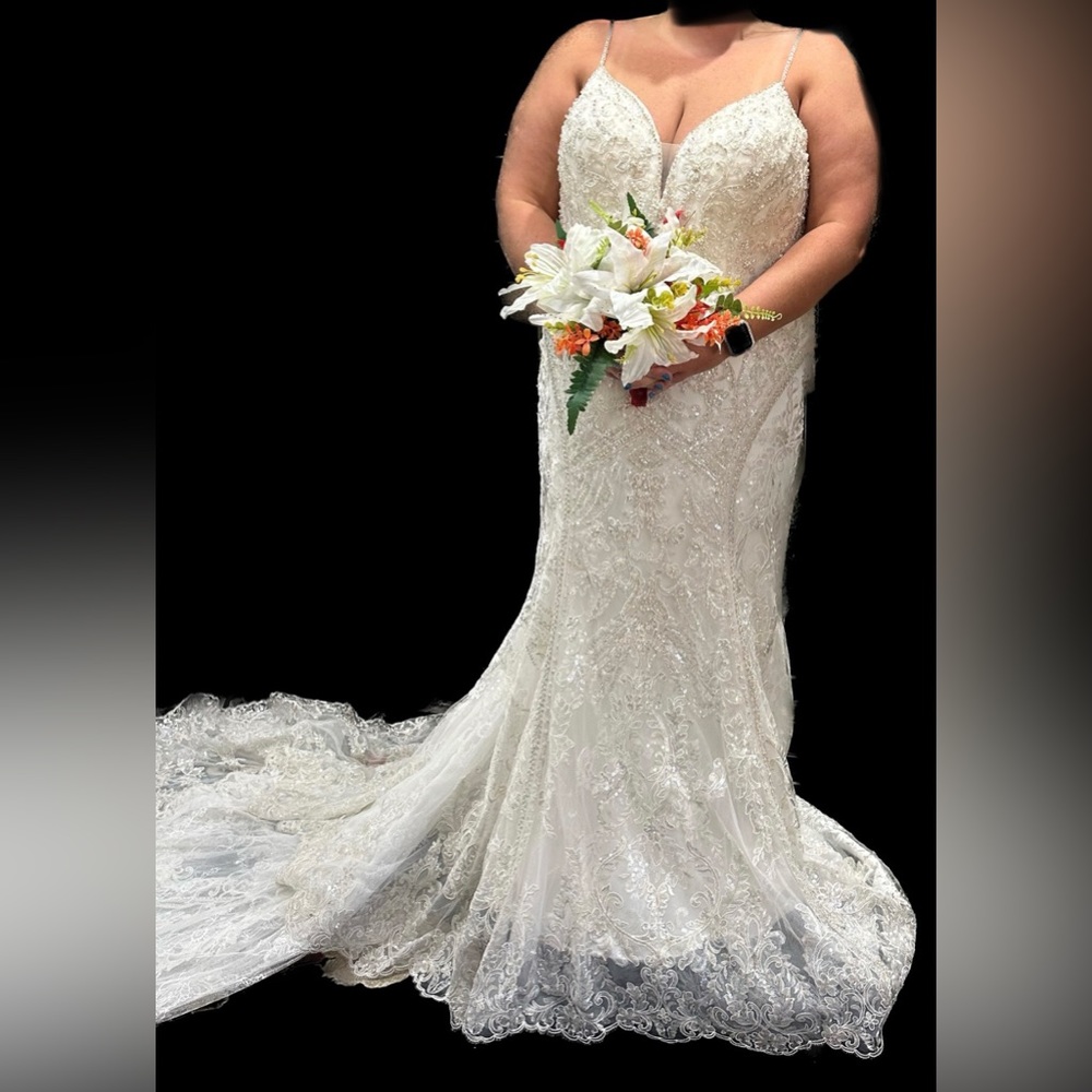 Allure Couture C581 Wedding Dress Gown Brand New NWT Size 24 (Size 18/20) OBO